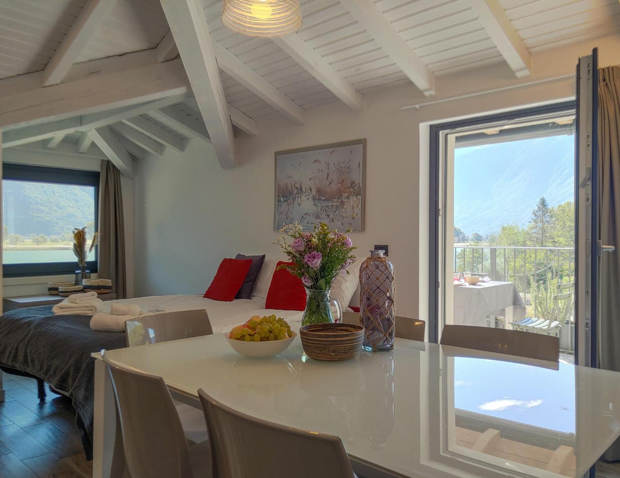 Dascio Silence Ferienwohnung Mit Panorama Balkon ภายนอก รูปภาพ